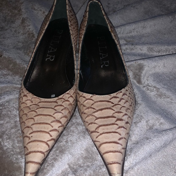 Heel - Picture 3 of 3